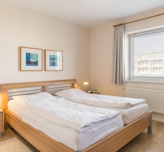 Doppelbett Schlafzimmer-Seewärts Wohnen, Whg. 2.6 - Ferienhaus / Ferienwohnung Büsum -  10